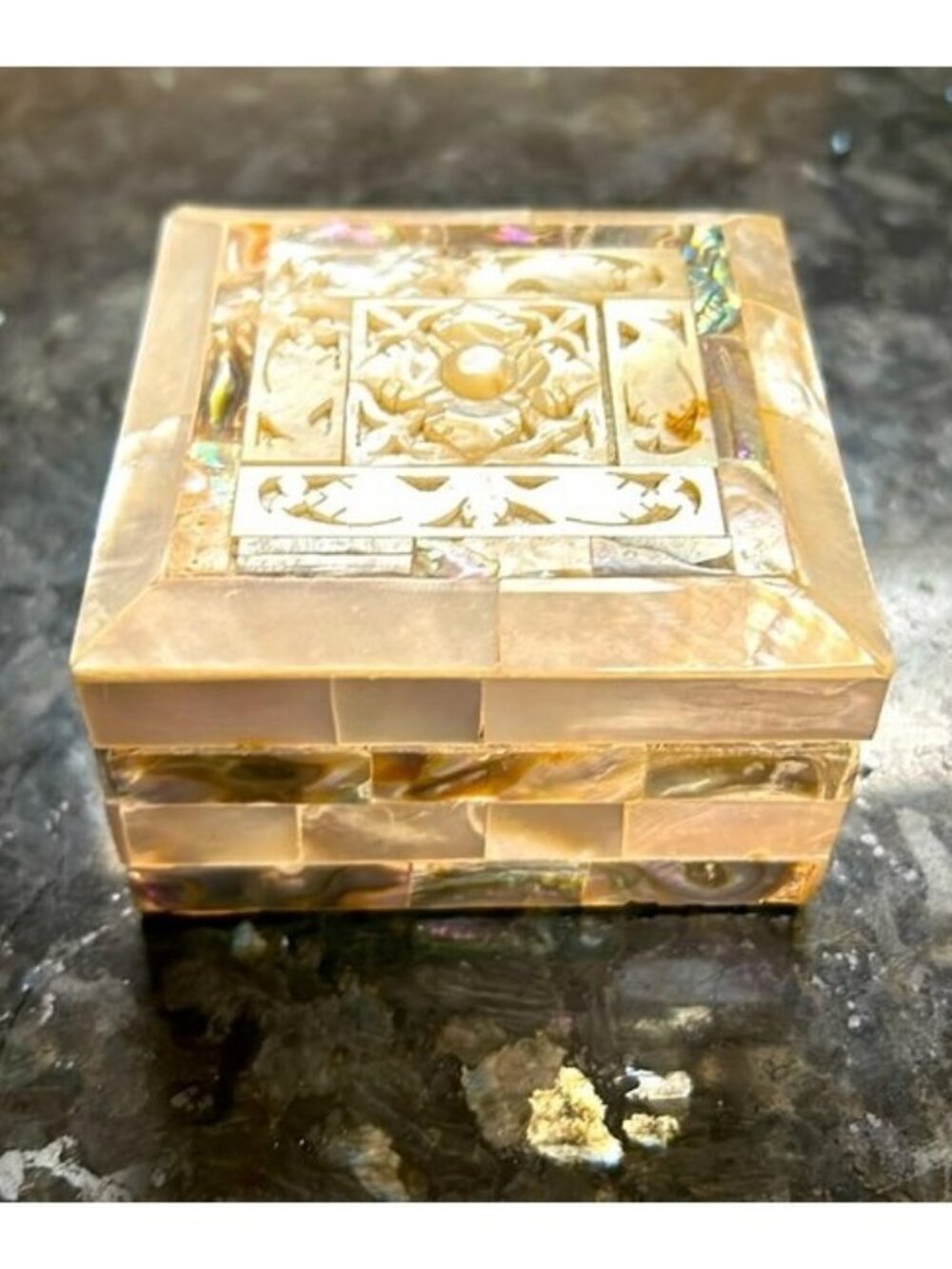 Beautiful small vintage carved jewellery trinket box 1950s